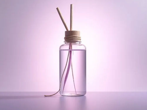 บล็อก บริษัท ล่าสุดเกี่ยวกับ เครื่องพ่นน้ำมันหอมระเหยได้รับความนิยมสำหรับบรรยากาศในบ้าน